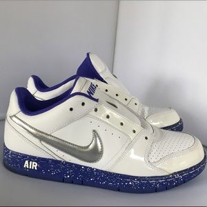 Nike air prestige III size 8.5